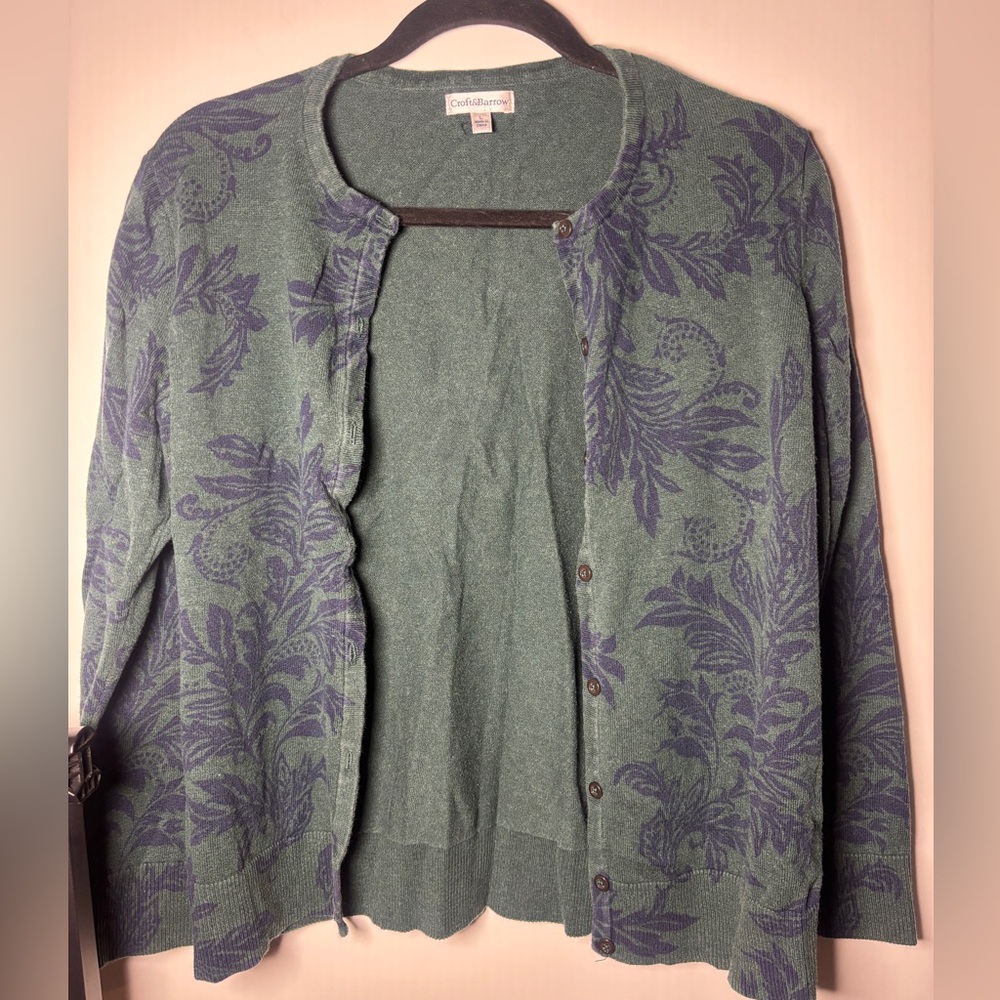 Croft & Barrow Green and Navy Cardigan